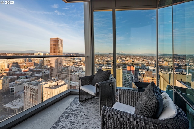 550 SW 10th Ave Unit 2306, Portland, OR 97205 - balcony with a view of city