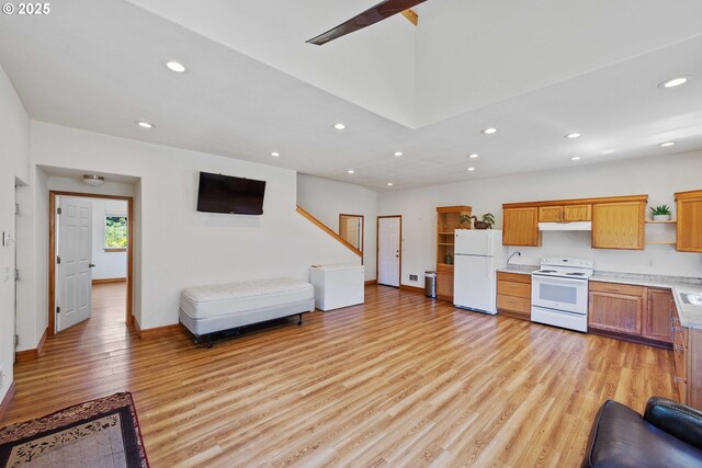 87372 Lois Ln, Bandon, OR 97411