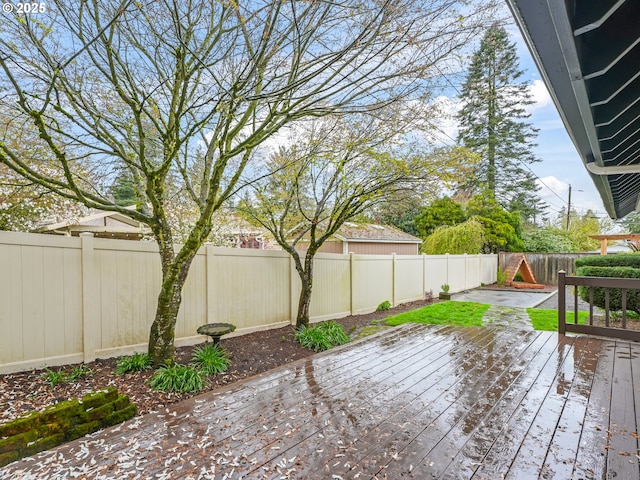767 NE 152nd Ave, Portland, OR 97230 - deck with a fenced backyard