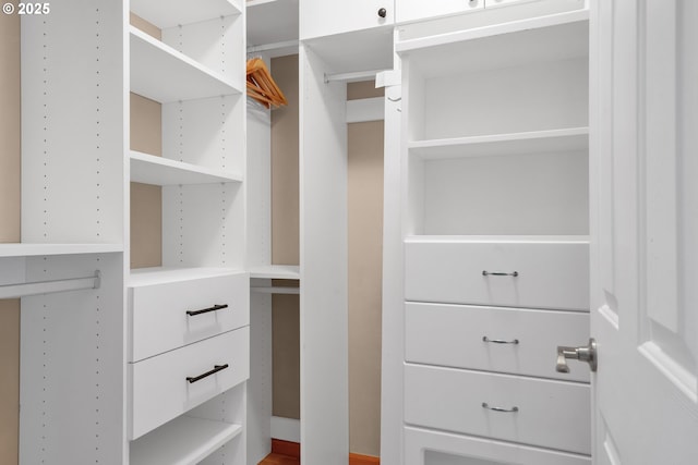 425 SE Shell Ave Unit 4, Depoe Bay, OR 97341 - view of walk in closet