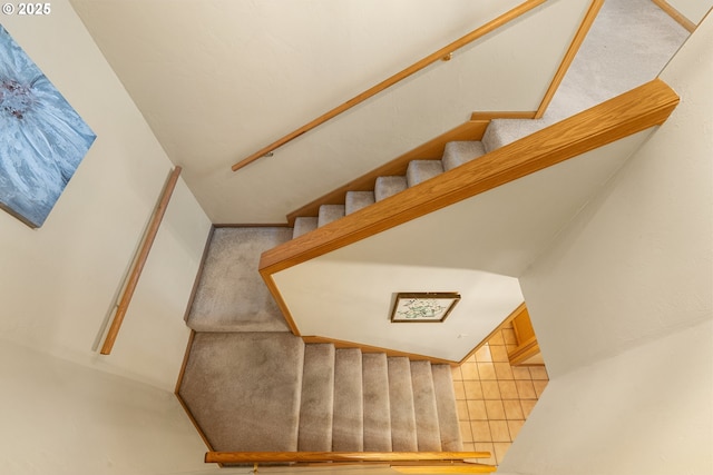 2935 Cedarwood Ct, Albany, OR 97322 - view of staircase