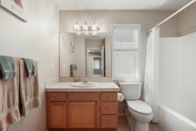 2475 NE 10th Ave, Hillsboro, OR 97124 - bathroom with vanity, toilet, and shower / tub combo