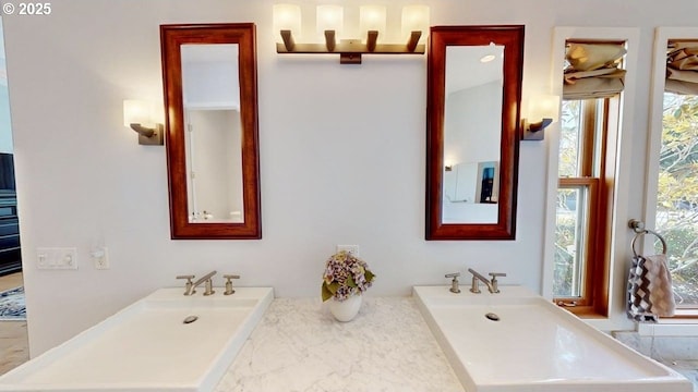 94414 Tom Cat Hill Rd, Gold Beach, OR 97444 - view of bathroom