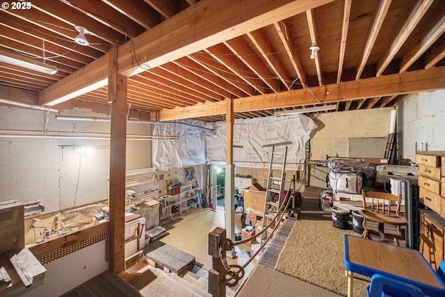 view of unfinished basement