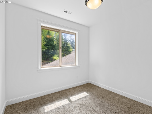 9540 SE Spyglass Dr, Happy Valley, OR 97086 - carpeted spare room with baseboards and visible vents