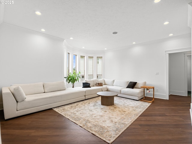 9540 SE Spyglass Dr, Happy Valley, OR 97086 - living room featuring recessed lighting, baseboards, crown molding, and dark wood finished floors