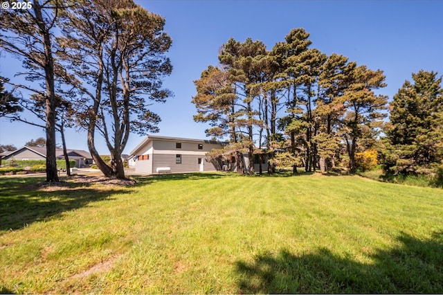 760 Carter St SW, Bandon, OR 97411 - view of grassy yard