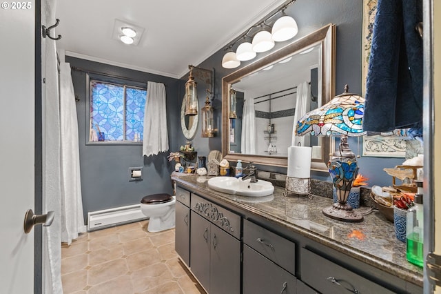 174 Cedar Ln, Gates, OR 97346 - bathroom with baseboard heating, toilet, vanity, crown molding, and a shower with curtain