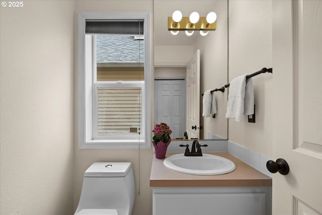 2290 N Irvine St, Cornelius, OR 97113 - half bathroom featuring vanity and toilet
