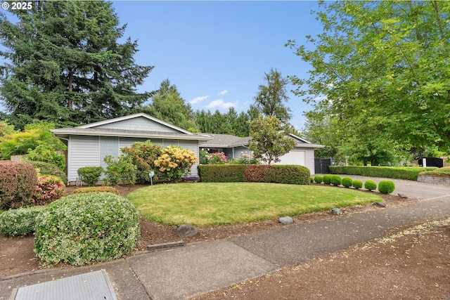 420 Mar Loop, Eugene, OR 97401 - single story home with a front yard and an attached garage