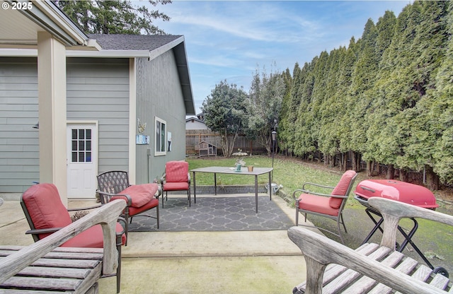 116 SE Williams Rd, Gresham, OR 97080 - view of patio / terrace