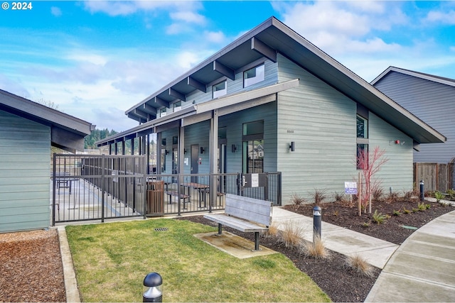 9238 N Incline Dr Unit Lt230, Camas, WA 98607 - view of front facade with a gate and a porch
