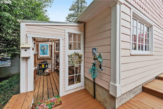 view of outbuilding