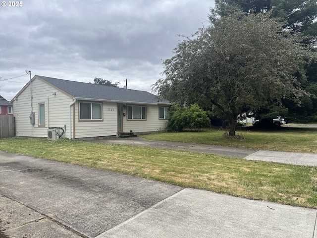 3345 SW 124th Ave, Beaverton, OR 97005 - ranch-style home with a front lawn