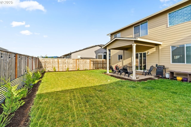 view of yard with a patio