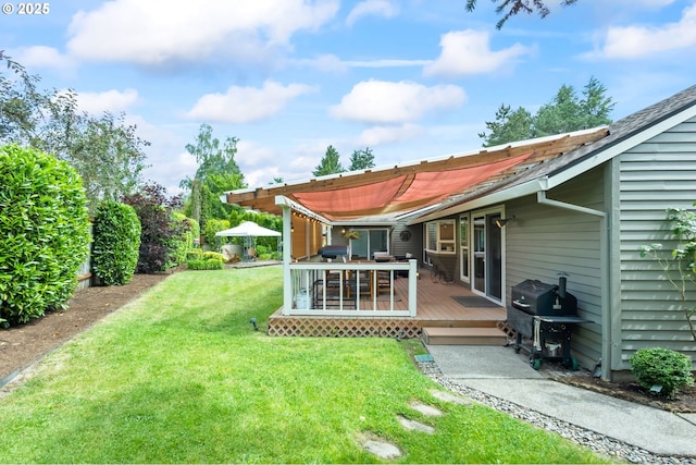 13355 SW Chimney Ridge Ct, Tigard, OR 97223 - view of green lawn featuring a wooden deck