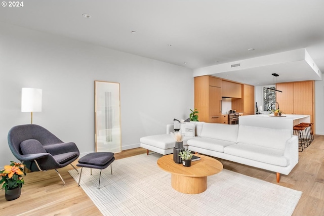 2795 NW Thurman St, Portland, OR 97210 - living area featuring light wood finished floors and baseboards