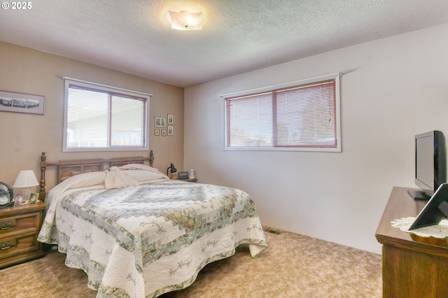 1318 SW 39th Ave, Pendleton, OR 97801 - bedroom featuring carpet floors