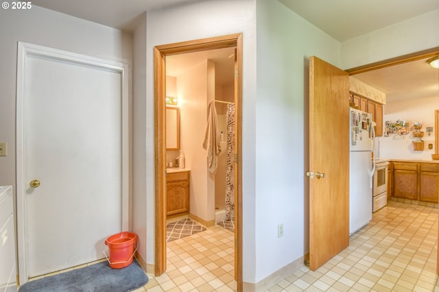 1318 SW 39th Ave, Pendleton, OR 97801 - full bathroom featuring a stall shower, vanity, and tile patterned floors