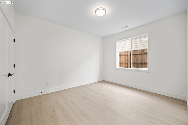 5404 NE 111th St, Vancouver, WA 98686 - unfurnished room featuring light wood finished floors and baseboards