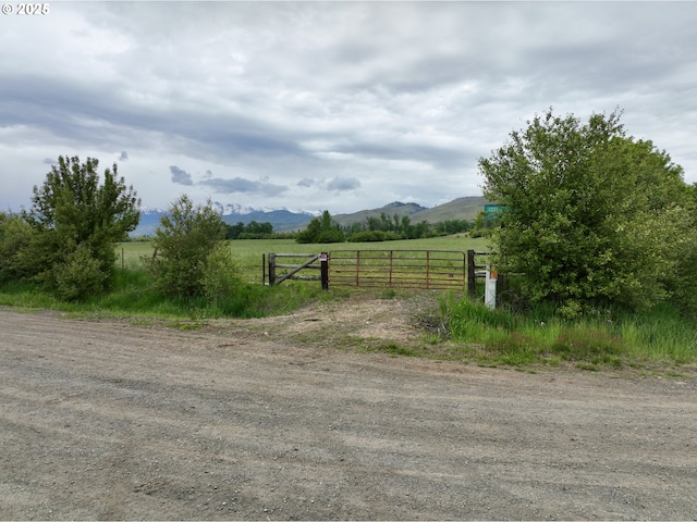 38557 Sunny Dell Ln, Halfway, OR 97834