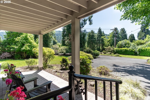 8758 Thurston Rd, Springfield, OR 97478 - view of patio