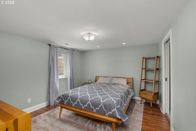 3305 NE Siskiyou St, Portland, OR 97212 - bedroom with wood finished floors, baseboards, and recessed lighting