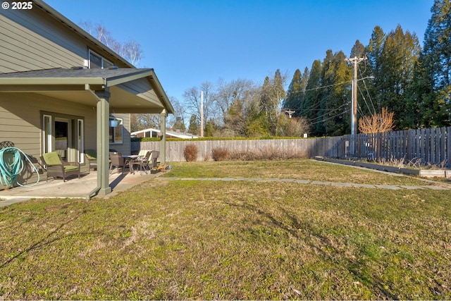 view of yard with a patio