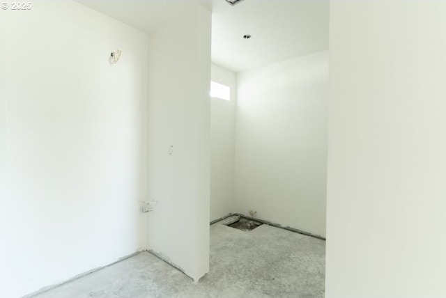 305 N Main St, Halfway, OR 97834 - view of laundry area