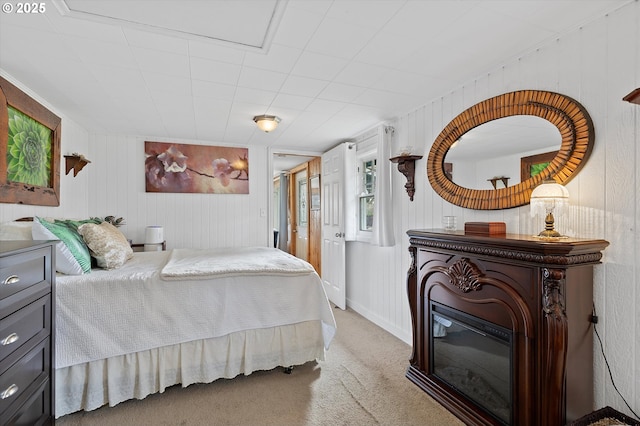 bedroom with carpet