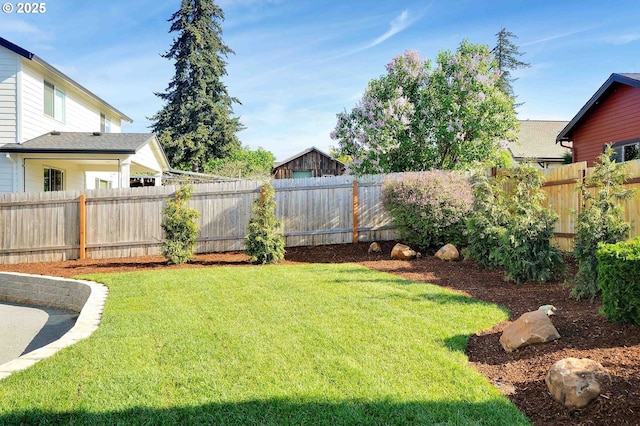 195 Iowa St, Silverton, OR 97381 - view of yard with a fenced backyard
