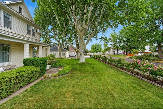113 NE 7th Ave, Milton-Freewater, OR 97862 - view of green lawn with a residential view