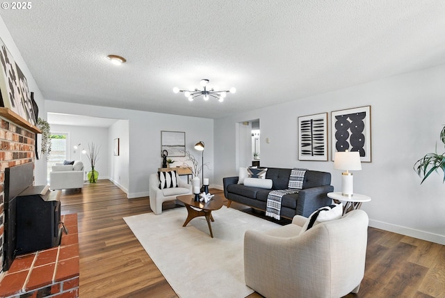 7631 SE Thompson Rd, Milwaukie, OR 97222 - living area with wood finished floors and a textured ceiling