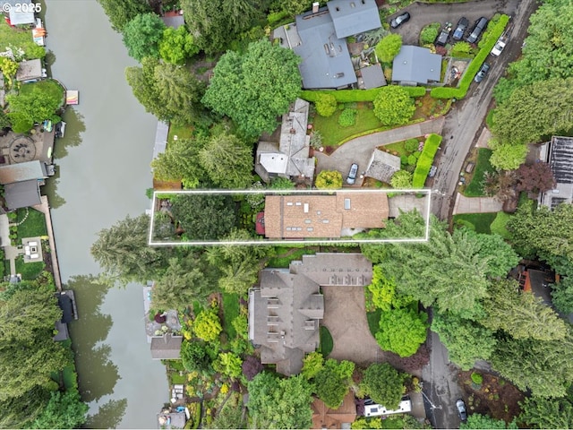 aerial view of property and surrounding area with property boundaries highlighted