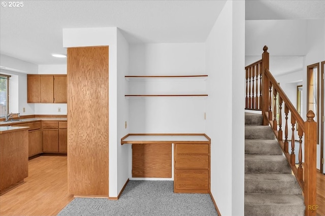 5868 NW Landing Dr, Portland, OR 97210 - pantry with a sink