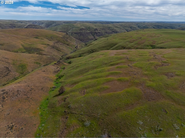 000 Sand Rd, Tygh Valley, OR 97063