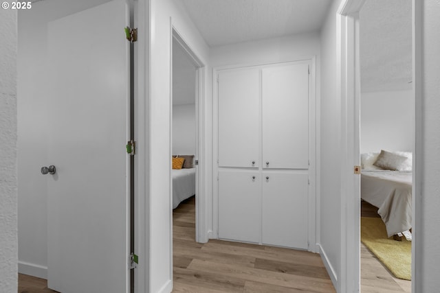 605 SE 104th Ave, Vancouver, WA 98664 - corridor with light wood finished floors