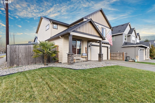 view of front facade featuring a front yard and a garage