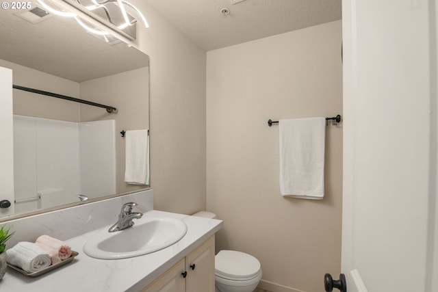 608 NE Adwick Dr, Beaverton, OR 97006 - full bath featuring vanity, a shower, and a textured ceiling