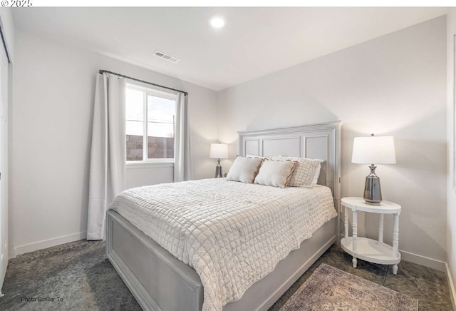 843 NE 11th St, Hermiston, OR 97838 - bedroom with baseboards and recessed lighting