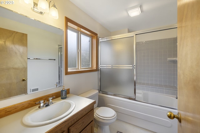 4719 Westwood Dr, Hood River, OR 97031 - bathroom featuring vanity, toilet, and enclosed tub / shower combo