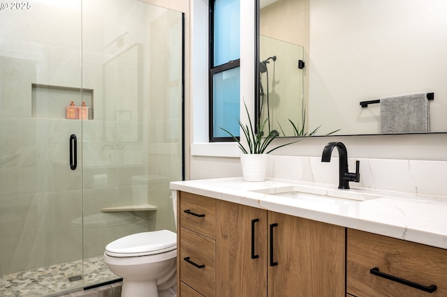 480 W U St, Washougal, WA 98671 - full bath featuring vanity, toilet, and a stall shower
