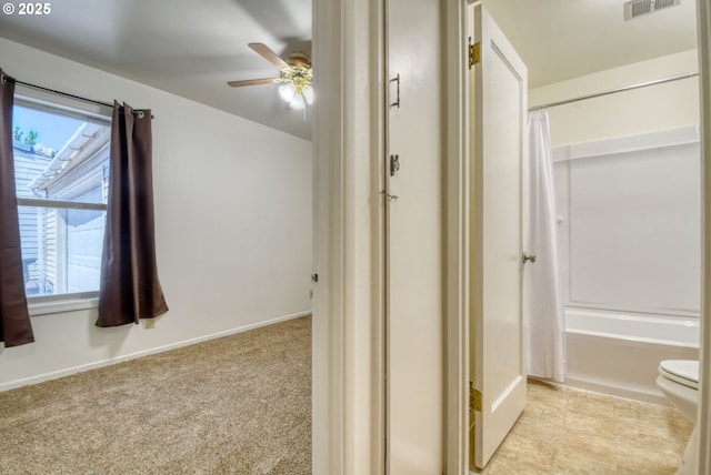 3103 SW Kirk Ave, Pendleton, OR 97801 - bathroom with a ceiling fan, healthy amount of natural light, and shower / tub combo with curtain