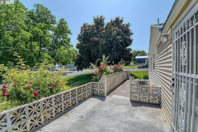 3103 SW Kirk Ave, Pendleton, OR 97801 - view of patio