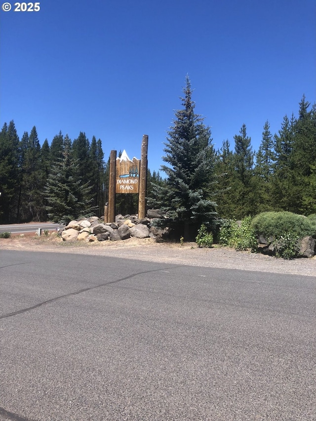 26 Diamond Peak Dr, Crescent Lake, OR 97733