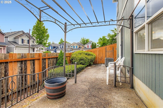 20372 SW Verona Ct, Beaverton, OR 97003 - fenced backyard with a residential view