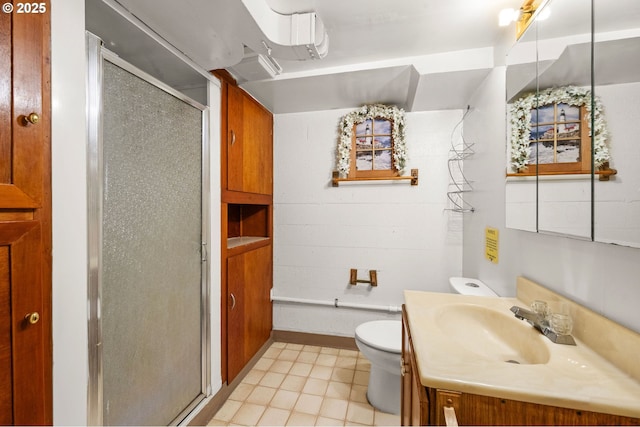 full bath with toilet, a shower stall, and vanity