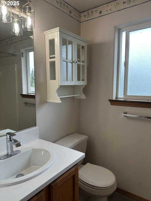 14237 SE Lee Ave, Milwaukie, OR 97267 - bathroom with vanity and toilet
