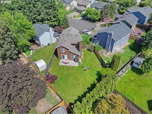 birds eye view of property featuring a residential view