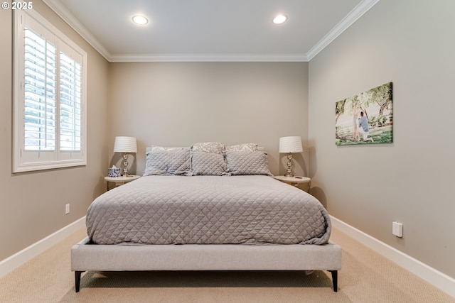2030 W 34th Ave, Eugene, OR 97405 - bedroom featuring carpet, ornamental molding, baseboards, and recessed lighting